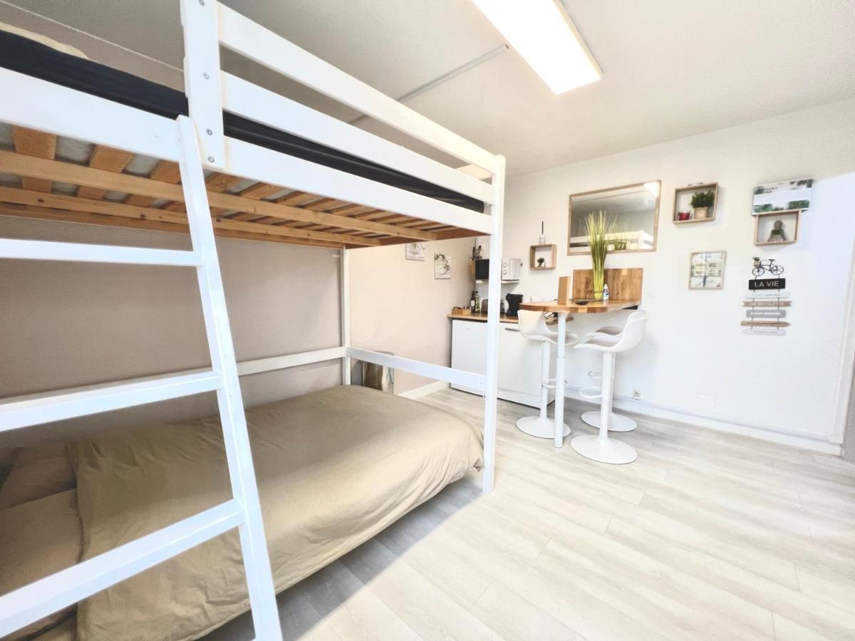 Studio Cosy Bali 1 A 4 Pers Porte Du Futuroscope シャッスヌイユ・デュ・ポワト エクステリア 写真