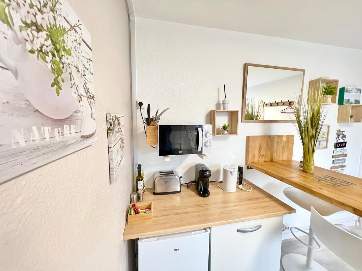 Studio Cosy Bali 1 A 4 Pers Porte Du Futuroscope シャッスヌイユ・デュ・ポワト エクステリア 写真